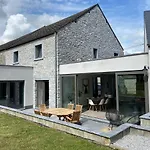 בית נופש De La Chapelle *