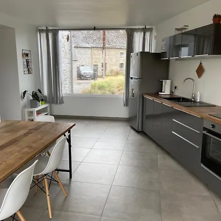 De La Chapelle * Samart