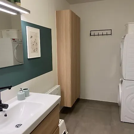 De La Chapelle * Samart