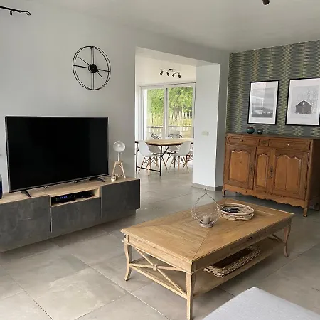 De La Chapelle Hébergement de vacances Samart