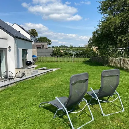 De La Chapelle Holiday home Samart