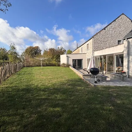 De La Chapelle Samart