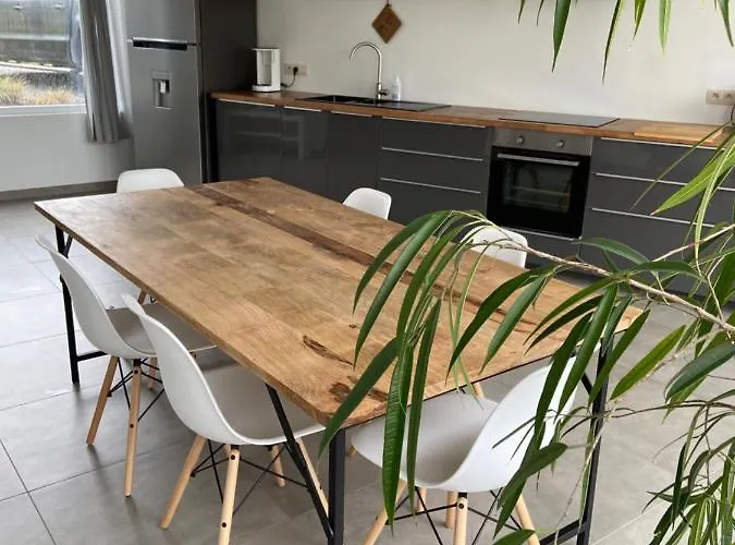 Ferienhaus De La Chapelle Samart